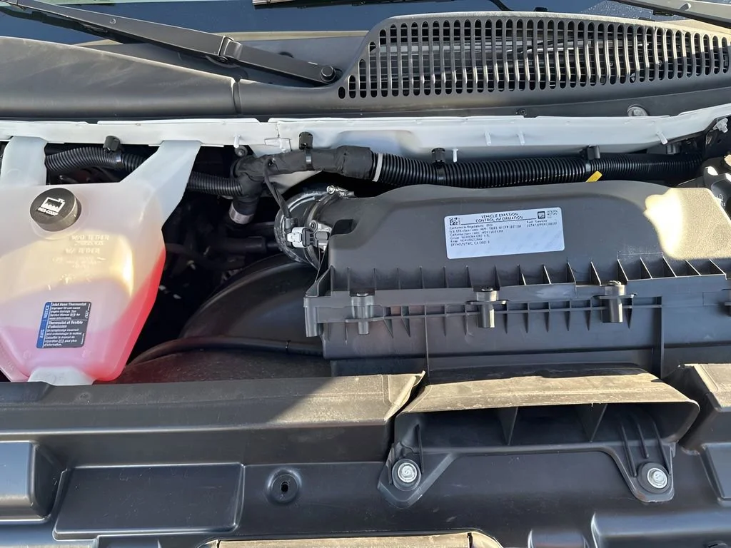 Used 2022 Summit White GMC Work Van image 24
