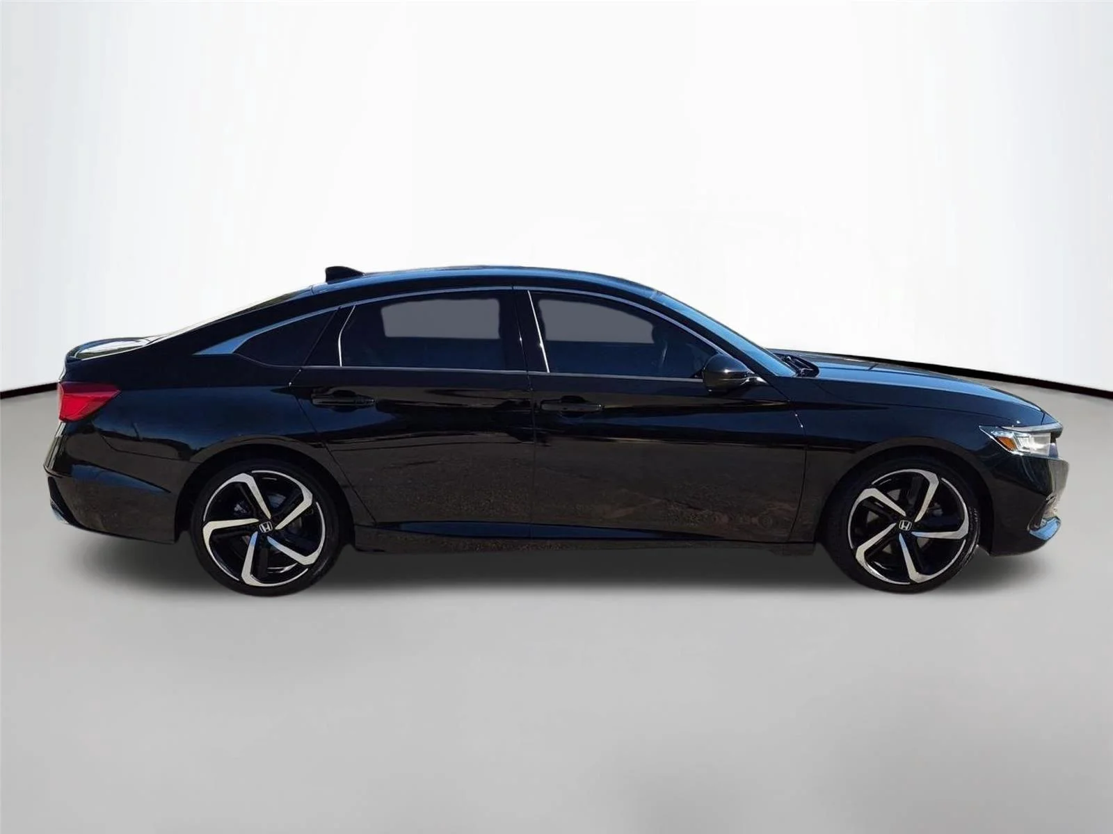 Used 2021 Crystal Black Pearl Honda Sport image 6