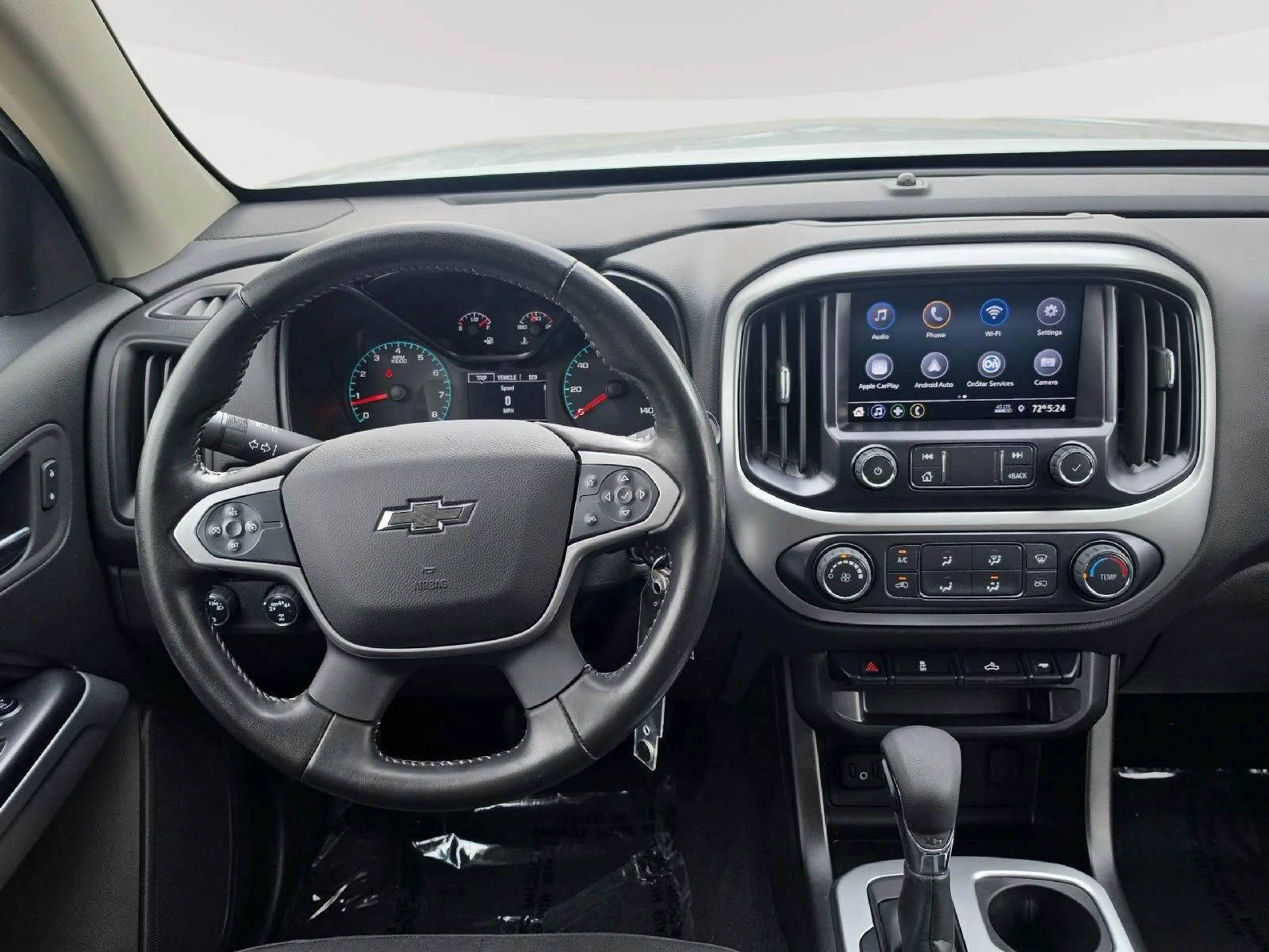 Used 2022 White Chevrolet 4WD LT image 15