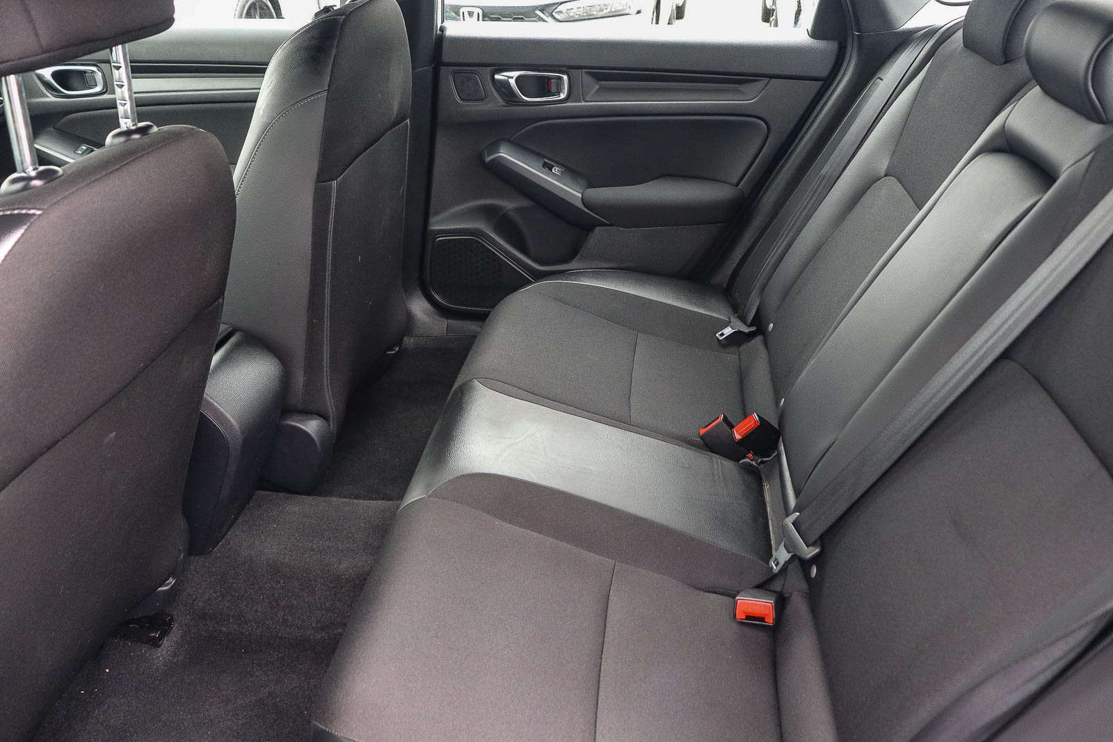 2025 Honda Civic Sport - Photo 21
