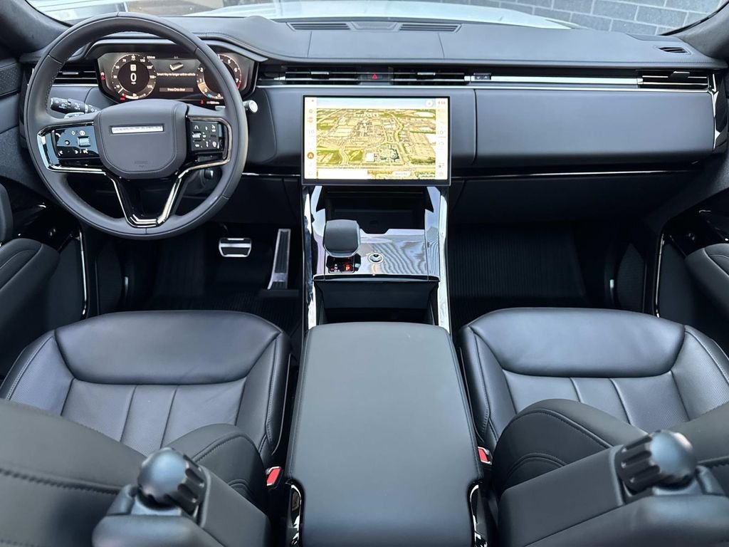 Used 2025 Fuji White Land Rover Autobiography image 19