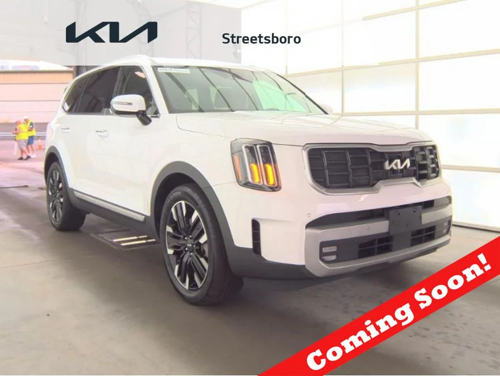 Used 2024 White Kia SX image 1