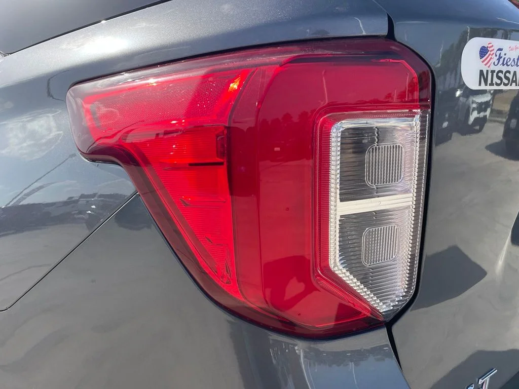Used 2024 Gray Ford XLT image 7