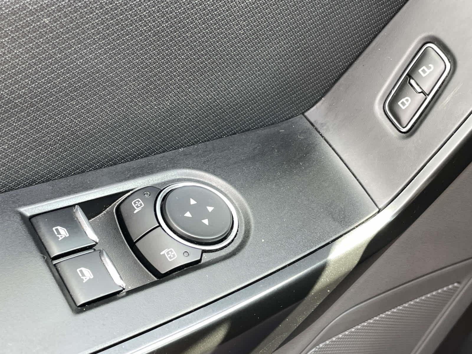 Used 2023 Oxford White Ford XL image 30