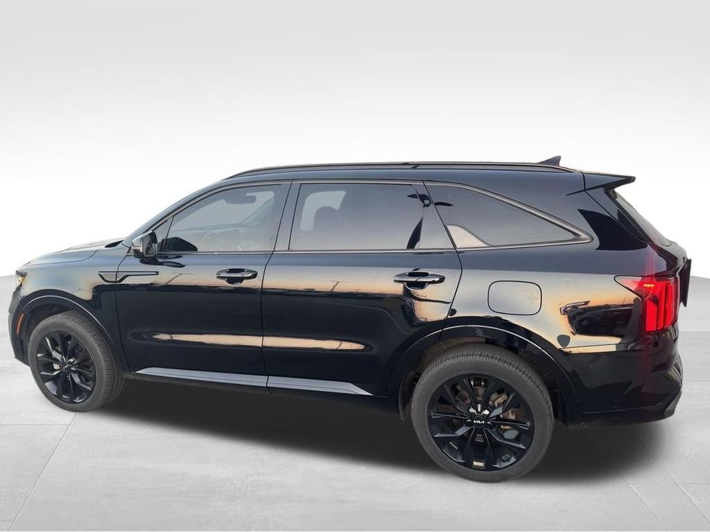 Used 2023 Black Kia SX image 3