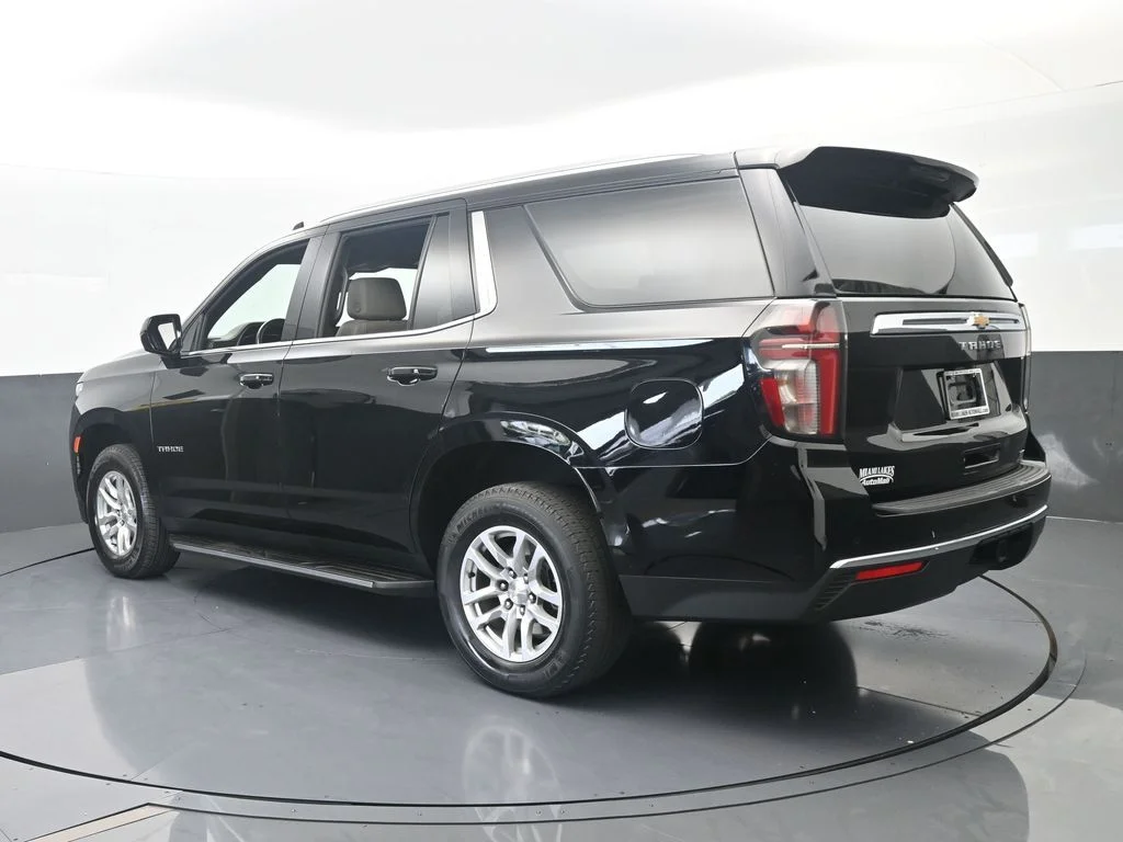 Used 2023 Black Chevrolet LT image 4