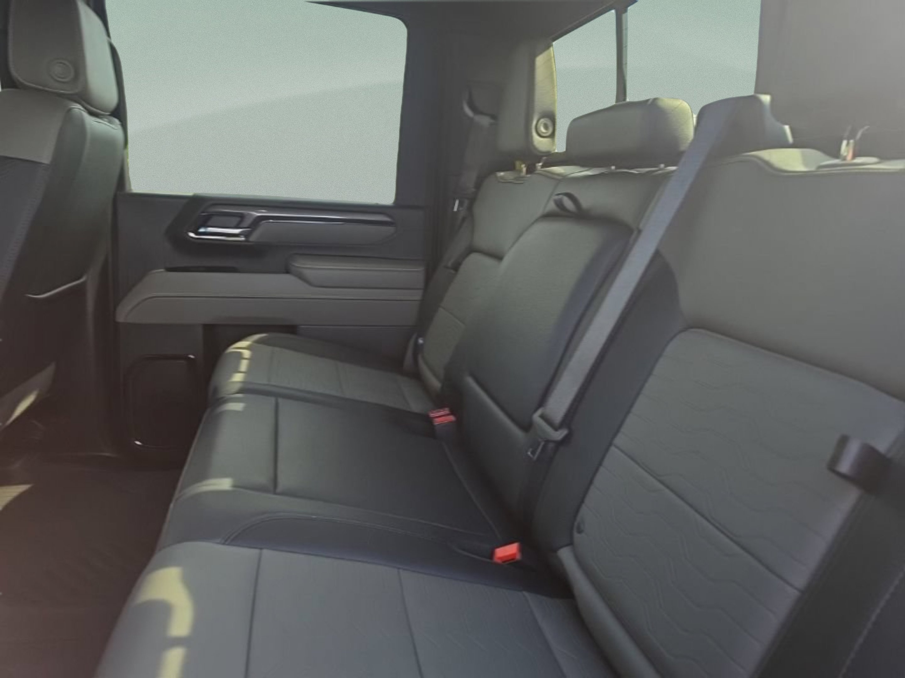 Used 2025 Black Chevrolet ZR2 image 22