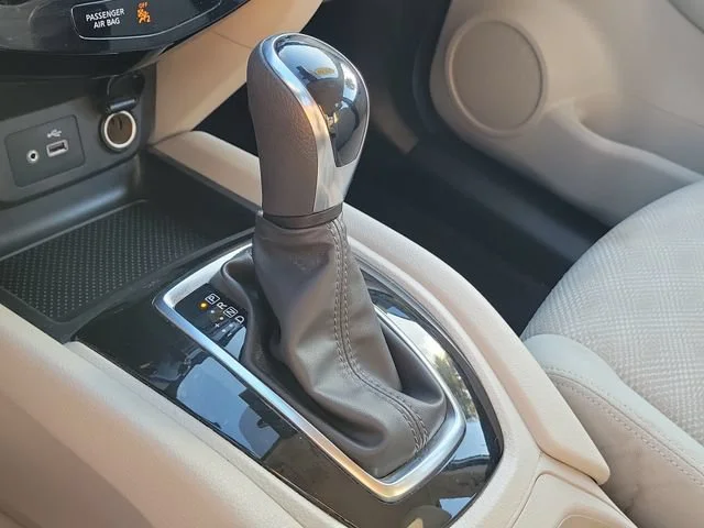 2020 Nissan Rogue Sport SV - Photo 34