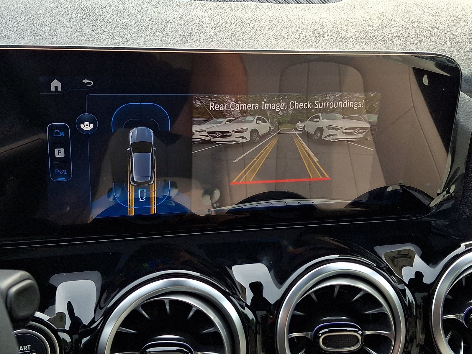 New 2026 Polar White Mercedes-Benz GLA 250 image 37