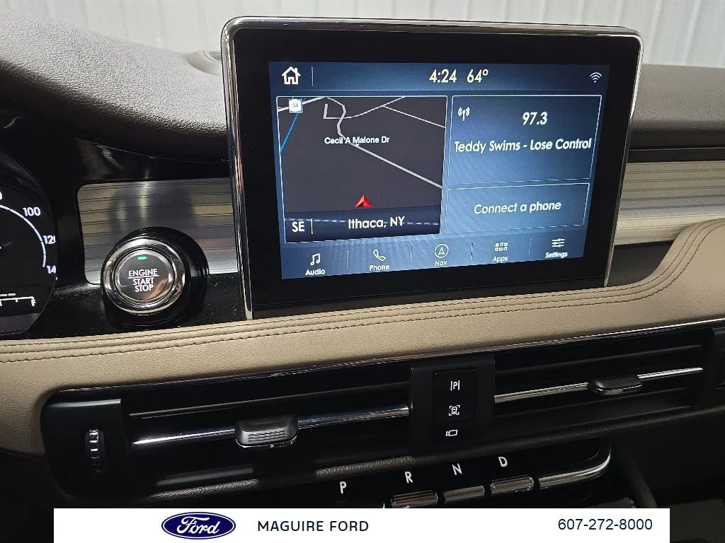 Used 2022 Red Lincoln Standard image 27