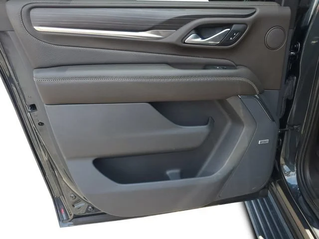 Used 2022 Hunter Metallic GMC Denali image 25