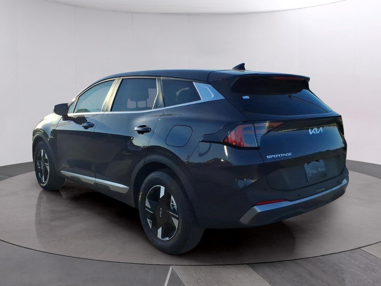 Used 2026 Panthera Metal Kia LX image 3