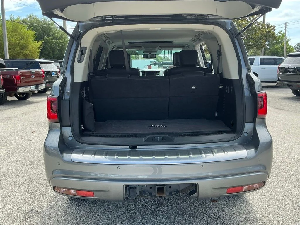 Used 2019 Gray INFINITI LUXE image 27