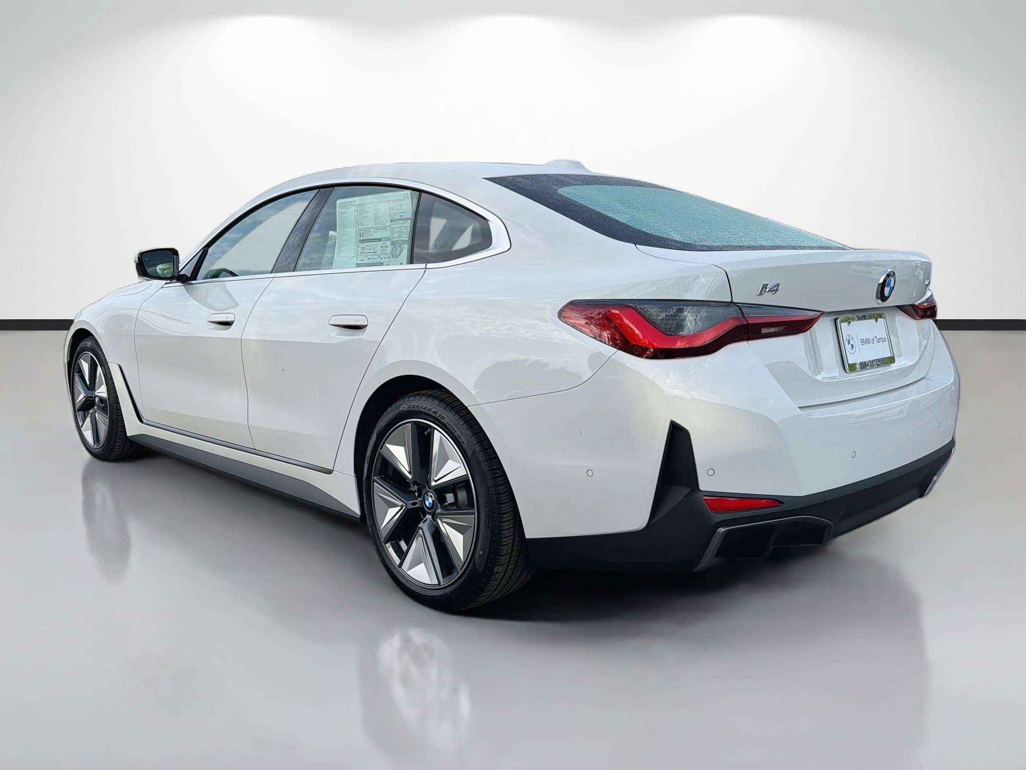 Used 2026 Alpine White BMW eDrive40 image 5
