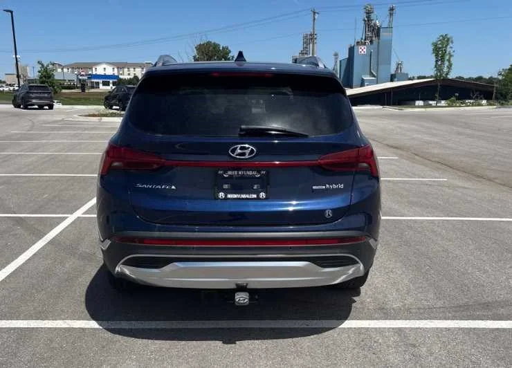 Used 2023 Stormy Sea Hyundai SEL Premium image 5