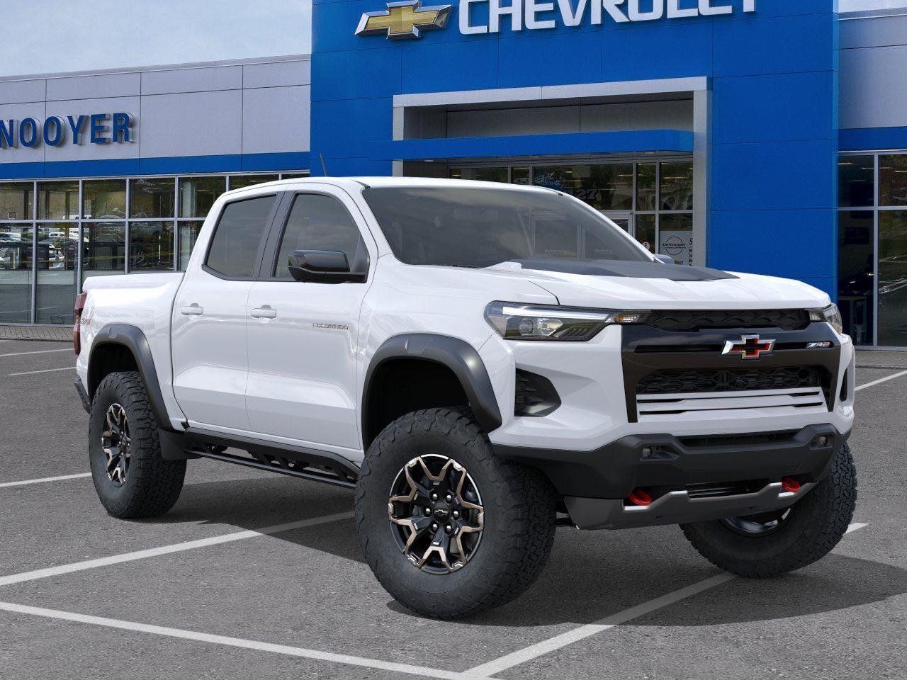 2026 Chevrolet Colorado ZR2 - Photo 7