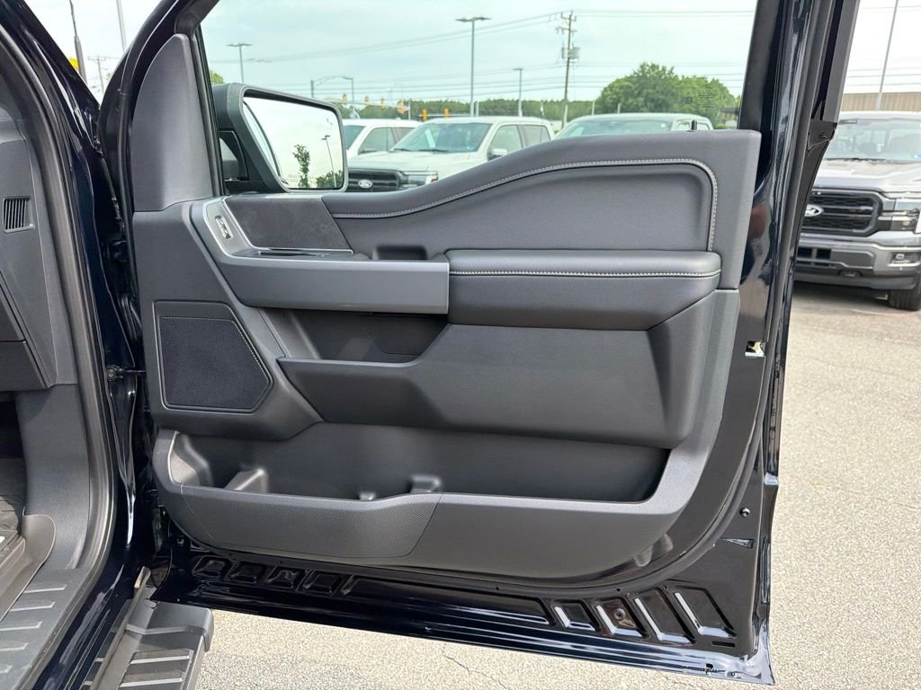 New 2026 Antimatter Blue Metallic Ford XLT image 23