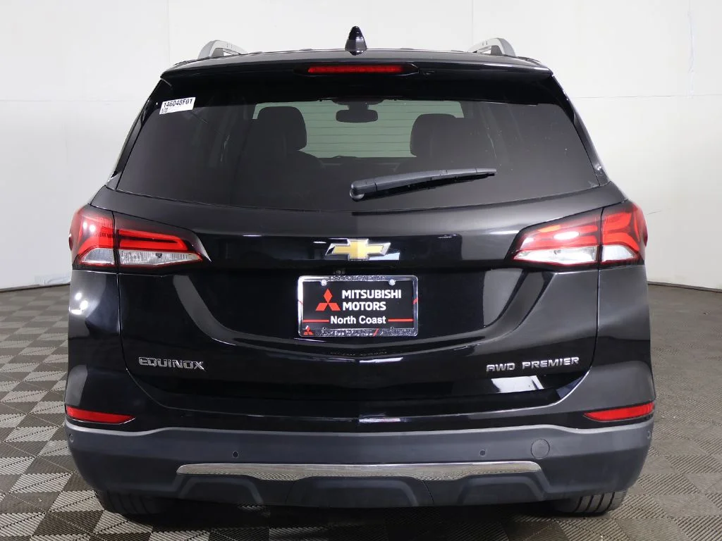 Used 2022 Black Chevrolet Premier image 10