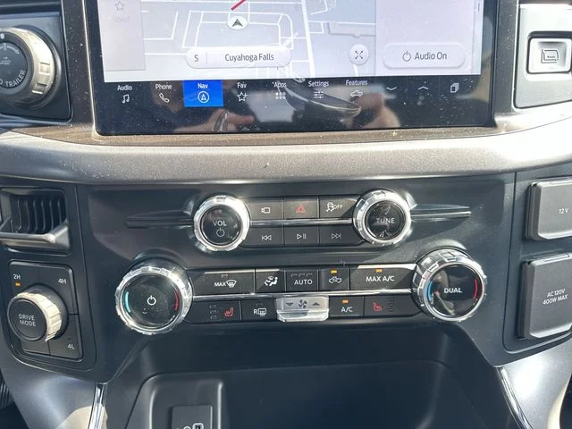 New 2026 Gray Ford XLT image 17