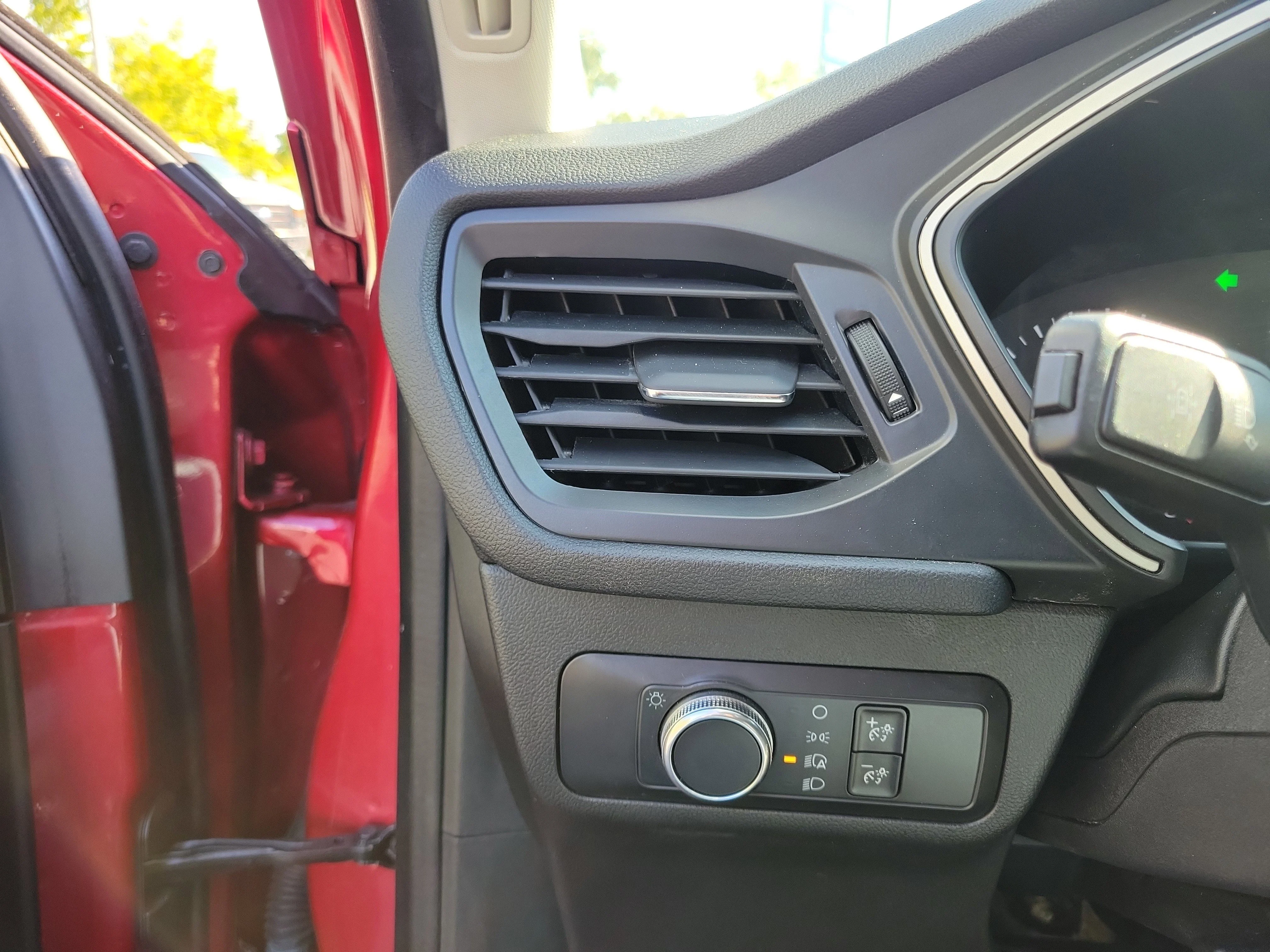 2021 Ford Escape SE - Photo 20