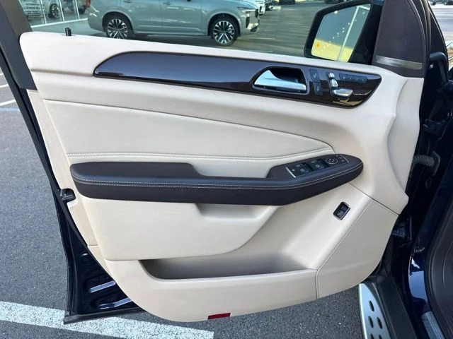 Used 2018 Blue Mercedes-Benz GLE 350 image 17
