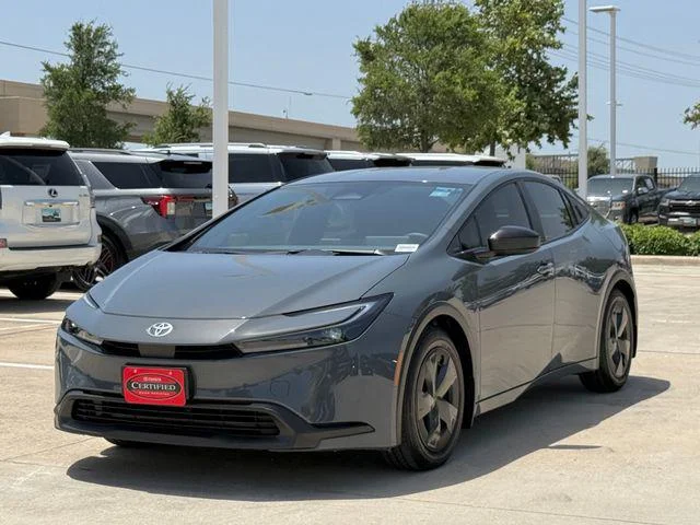 Certified Used 2026 GUARDIAN GRAY Toyota LE image 8