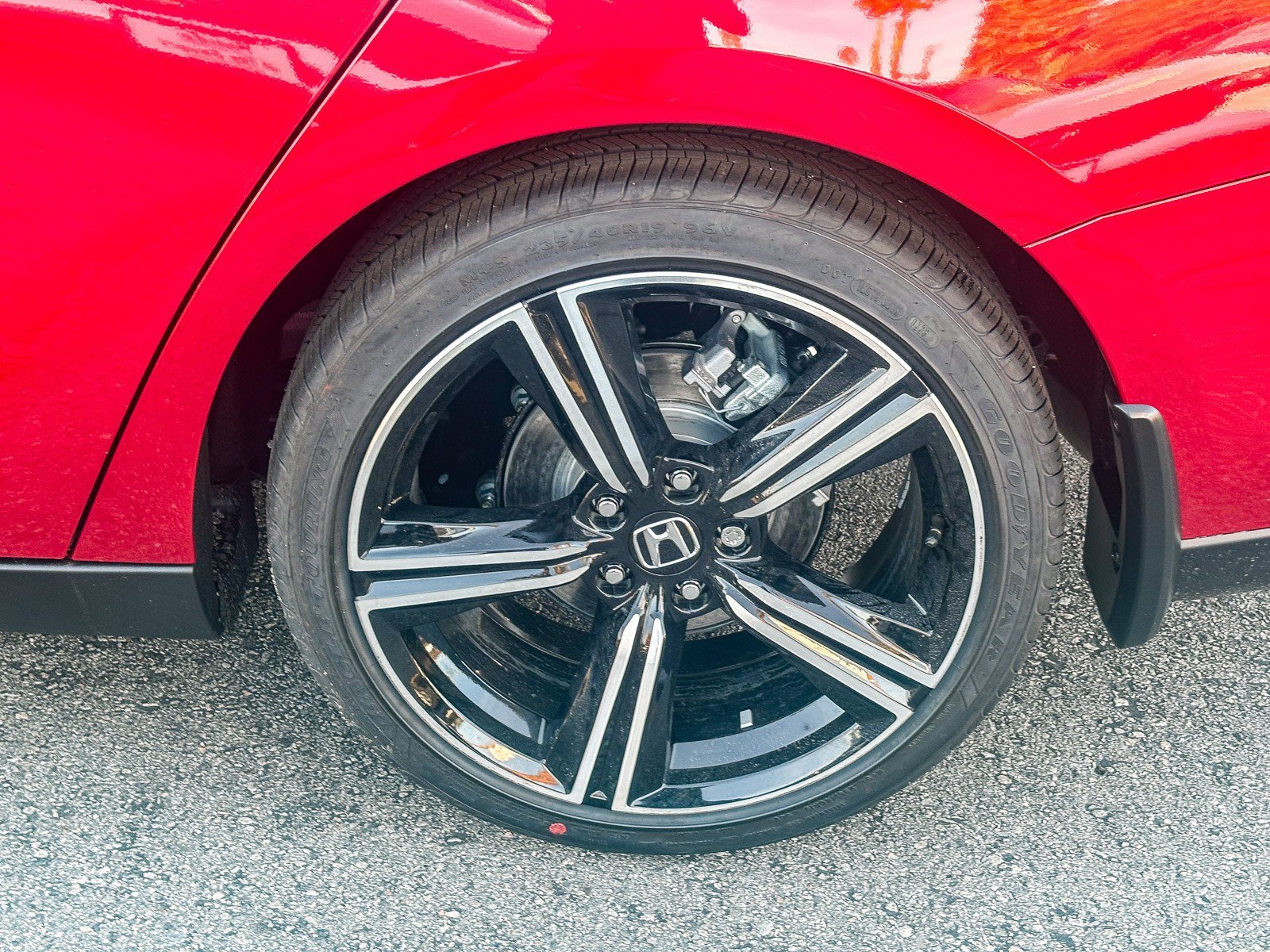 New 2026 Radiant Red Metallic Honda SE image 11