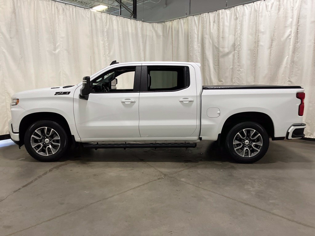 Used 2021 Summit White Chevrolet RST image 24