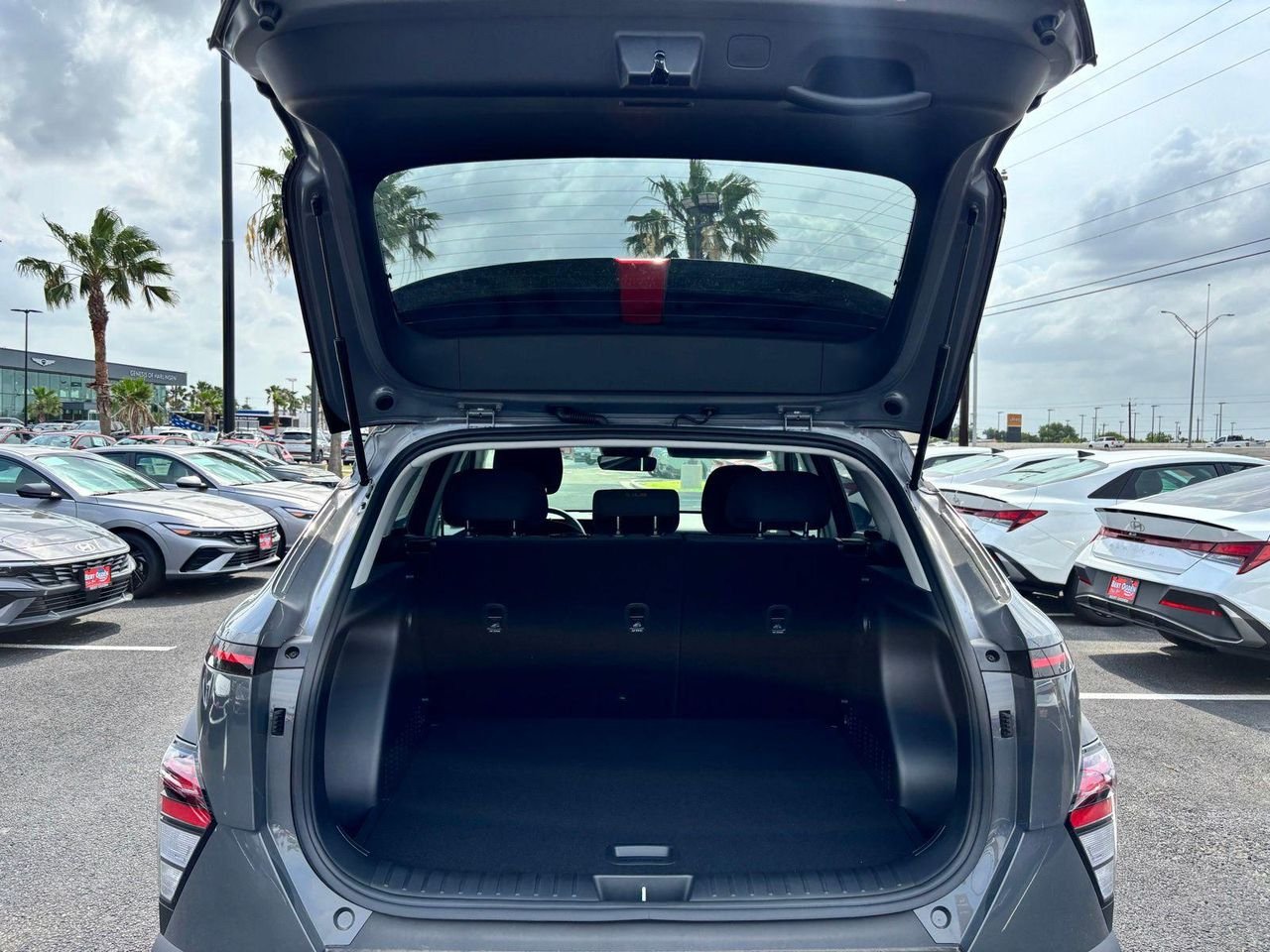 New 2026 Gray Hyundai SEL Sport FWD image 25