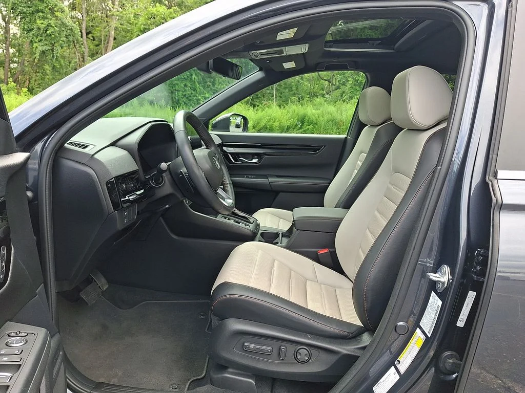 2024 Honda CR-V Sport Touring - Photo 13