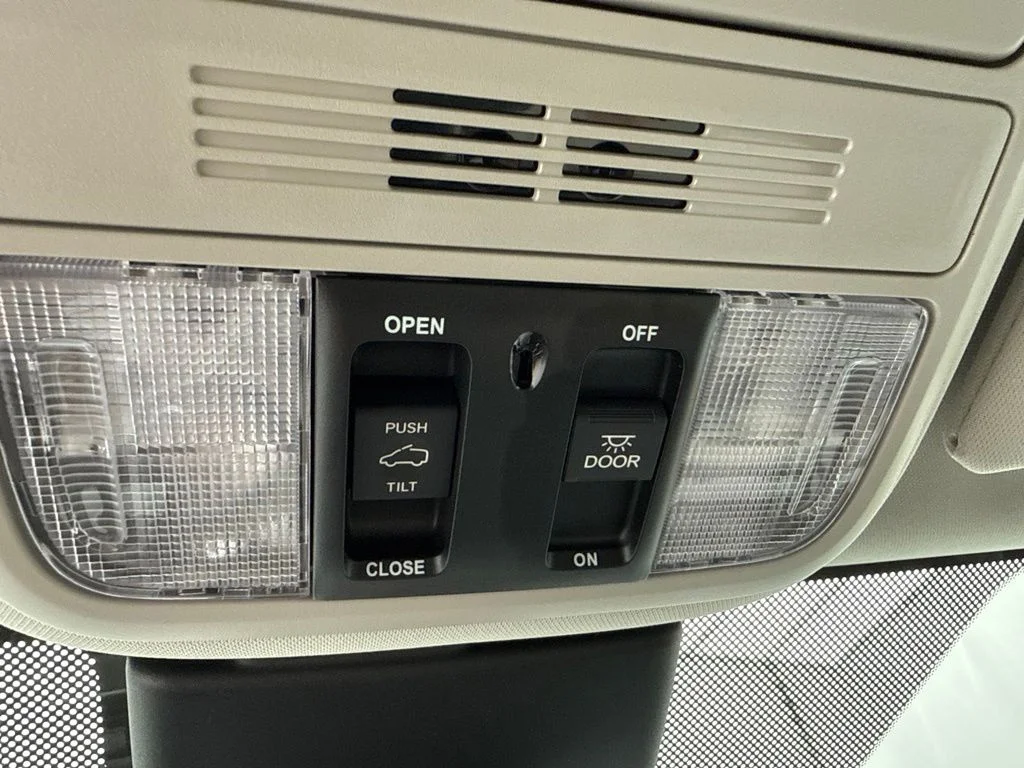 New 2026 Modern Steel Metallic Honda EX-L image 23