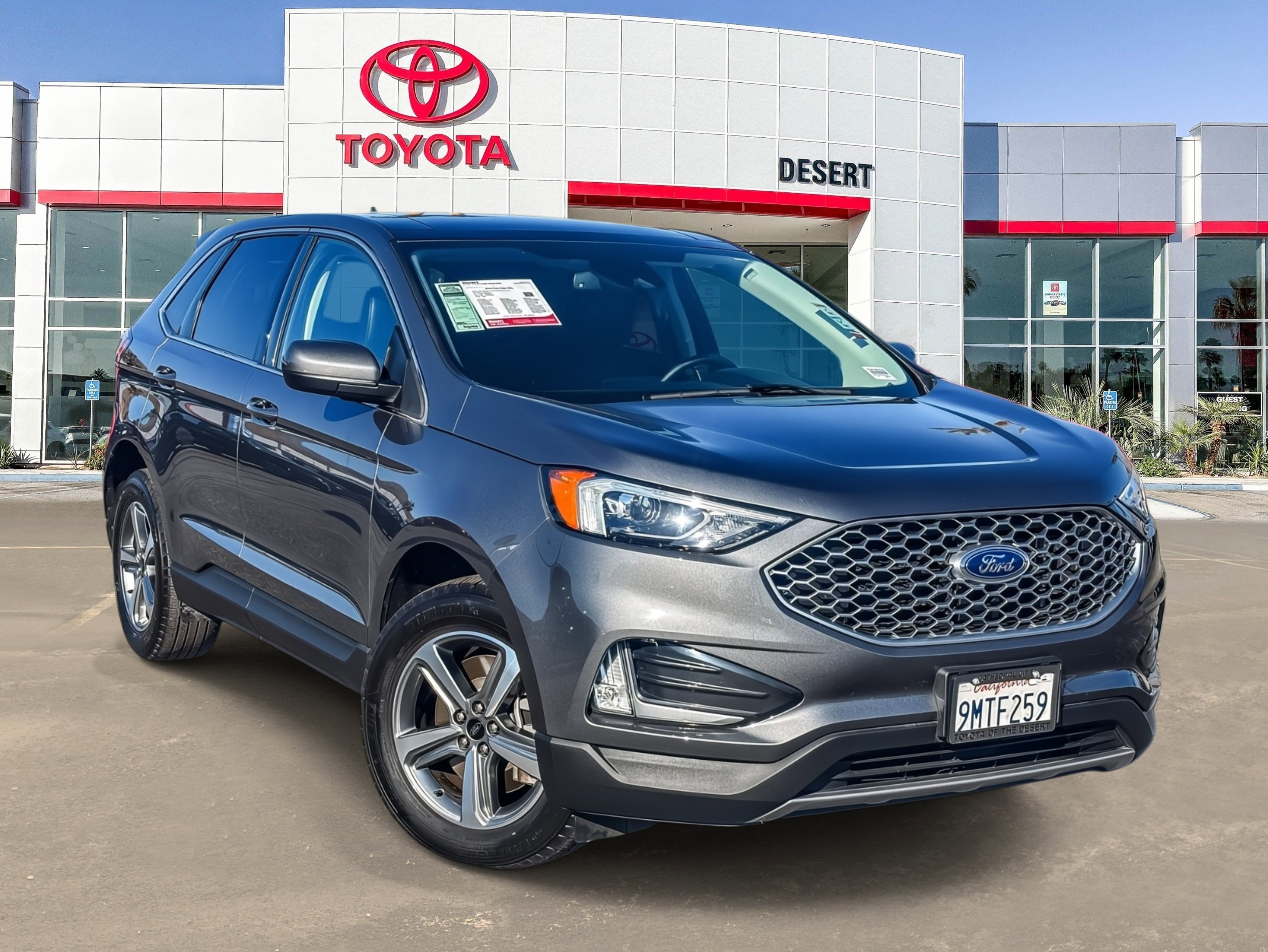 2024 Ford Edge SEL AWD's photo