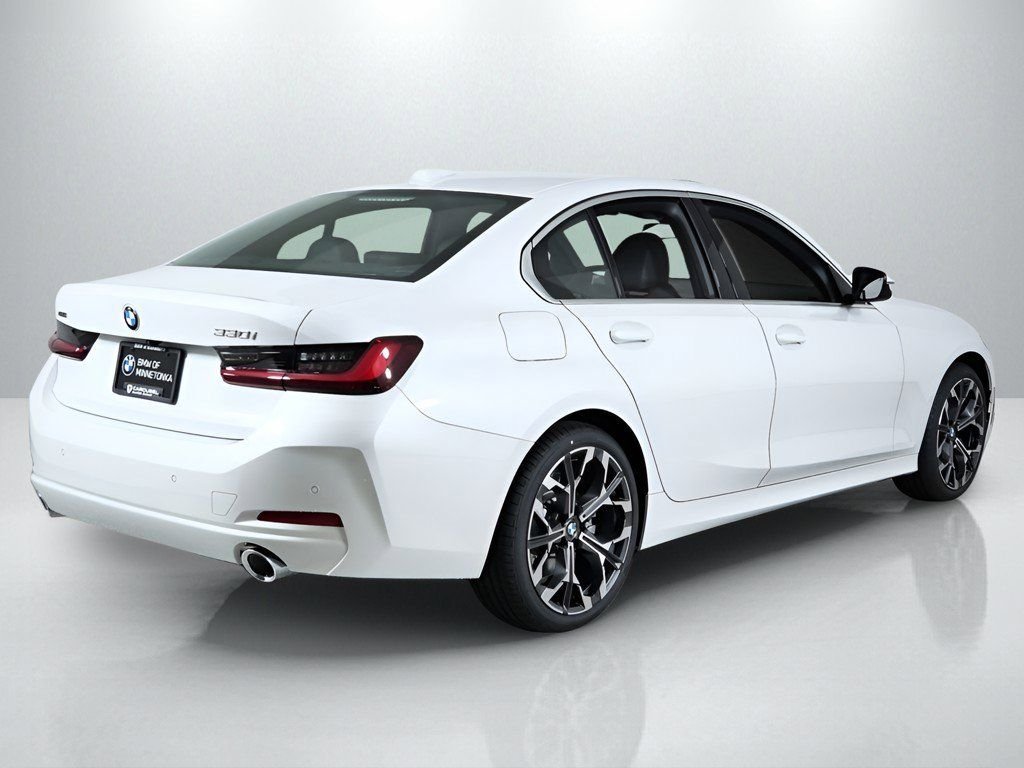 Used 2026 Mineral White Metallic BMW 330i xDrive image 10