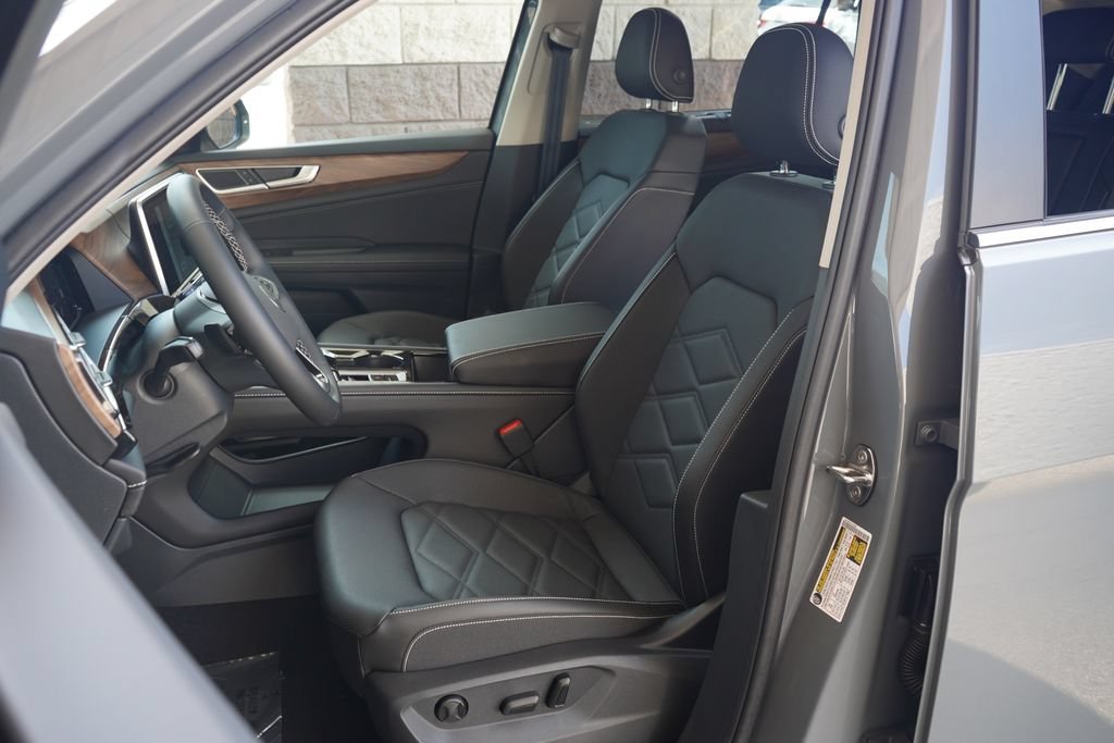 New 2026 Pure Gray Volkswagen SE w/Technology image 6