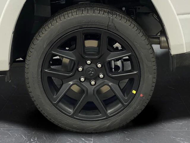 New 2026 Bright White Clear-Coat Exterior Paint RAM Laramie image 43