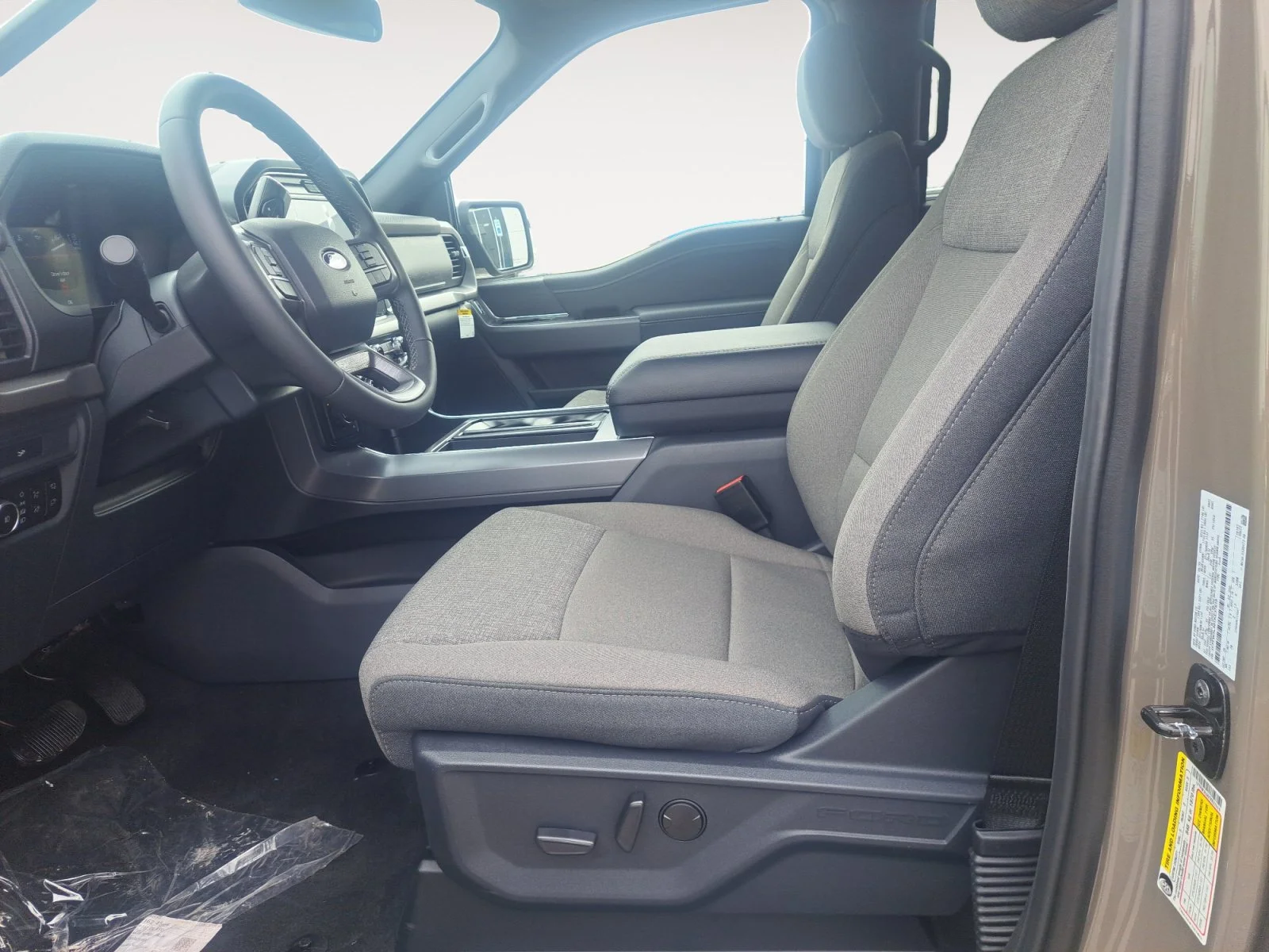 New 2026 Marsh Gray Ford XLT image 22