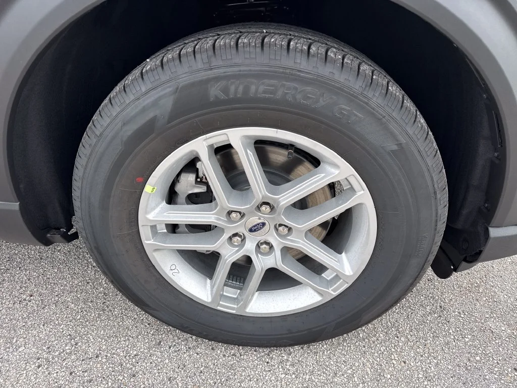New 2026 Gray Ford Active image 11