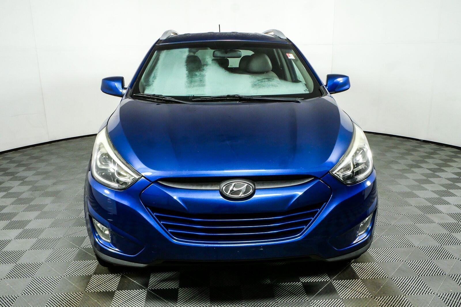 Used 2014 Laguna Blue Metallic Hyundai SE image 23