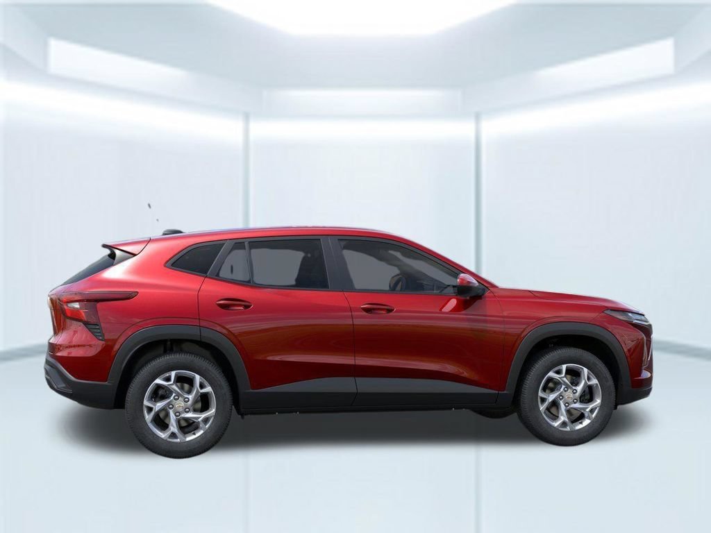 2026 Chevrolet Trax LS - Photo 8