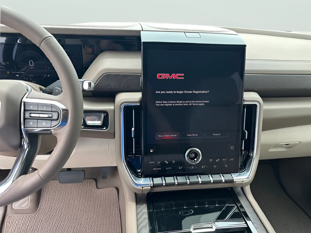 2026 GMC Yukon XL Denali - Photo 25
