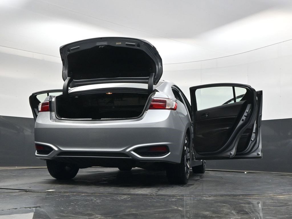 Used 2018 Silver Metallic Acura Special Edition image 35
