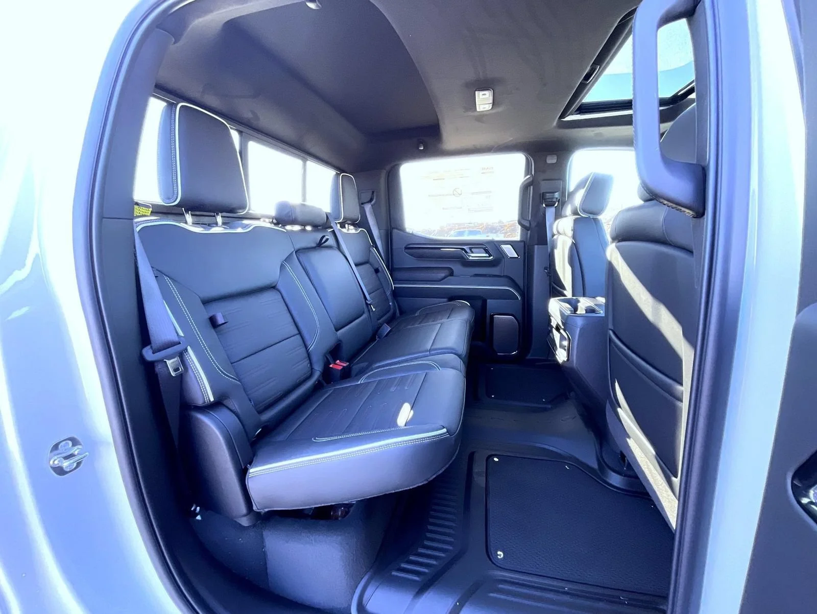 New 2026 Summit White GMC AT4X image 20