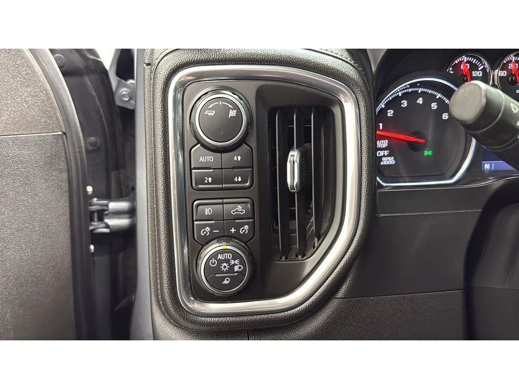 Used 2019 SATIN STEEL METALLIC Chevrolet LTZ image 18