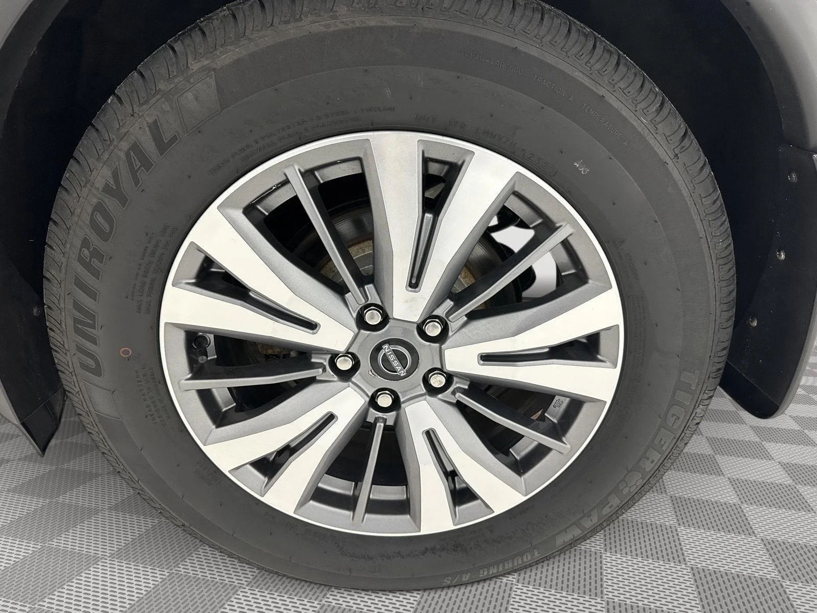Used 2023 Black Nissan SV image 32
