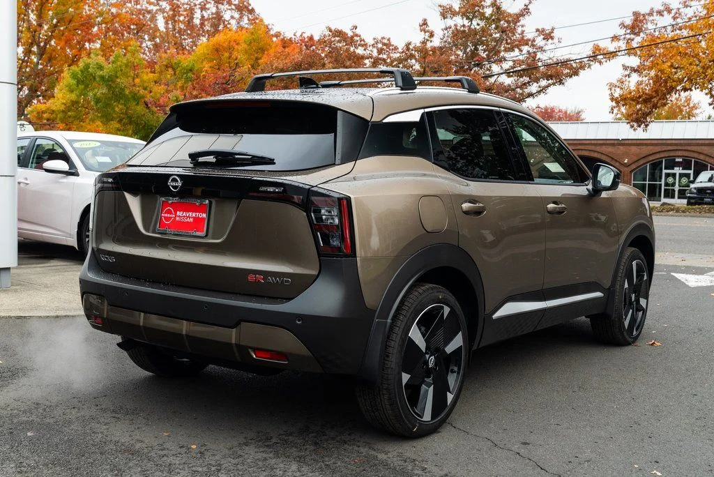 New 2026 Canyon Bronze Metallic Nissan SR image 6