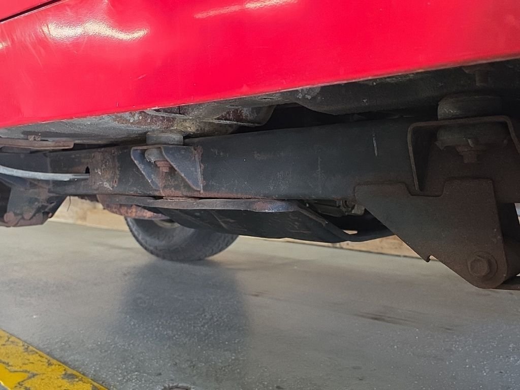 Used 1989 RED Jeep S image 7