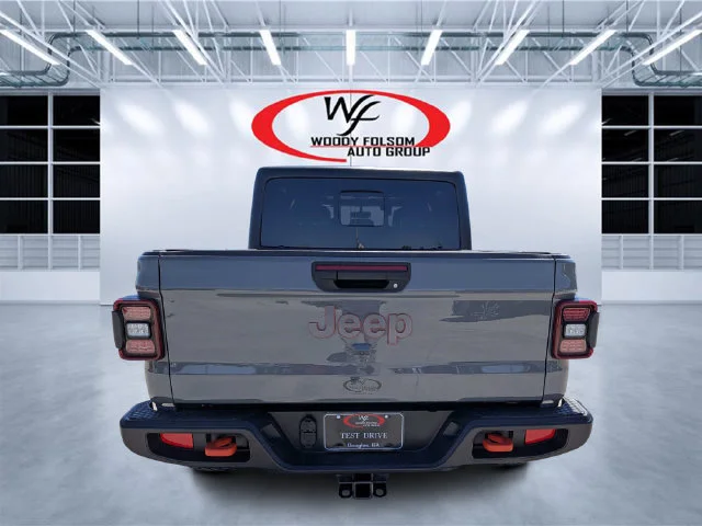 Used 2023 Gray Jeep Mojave image 4