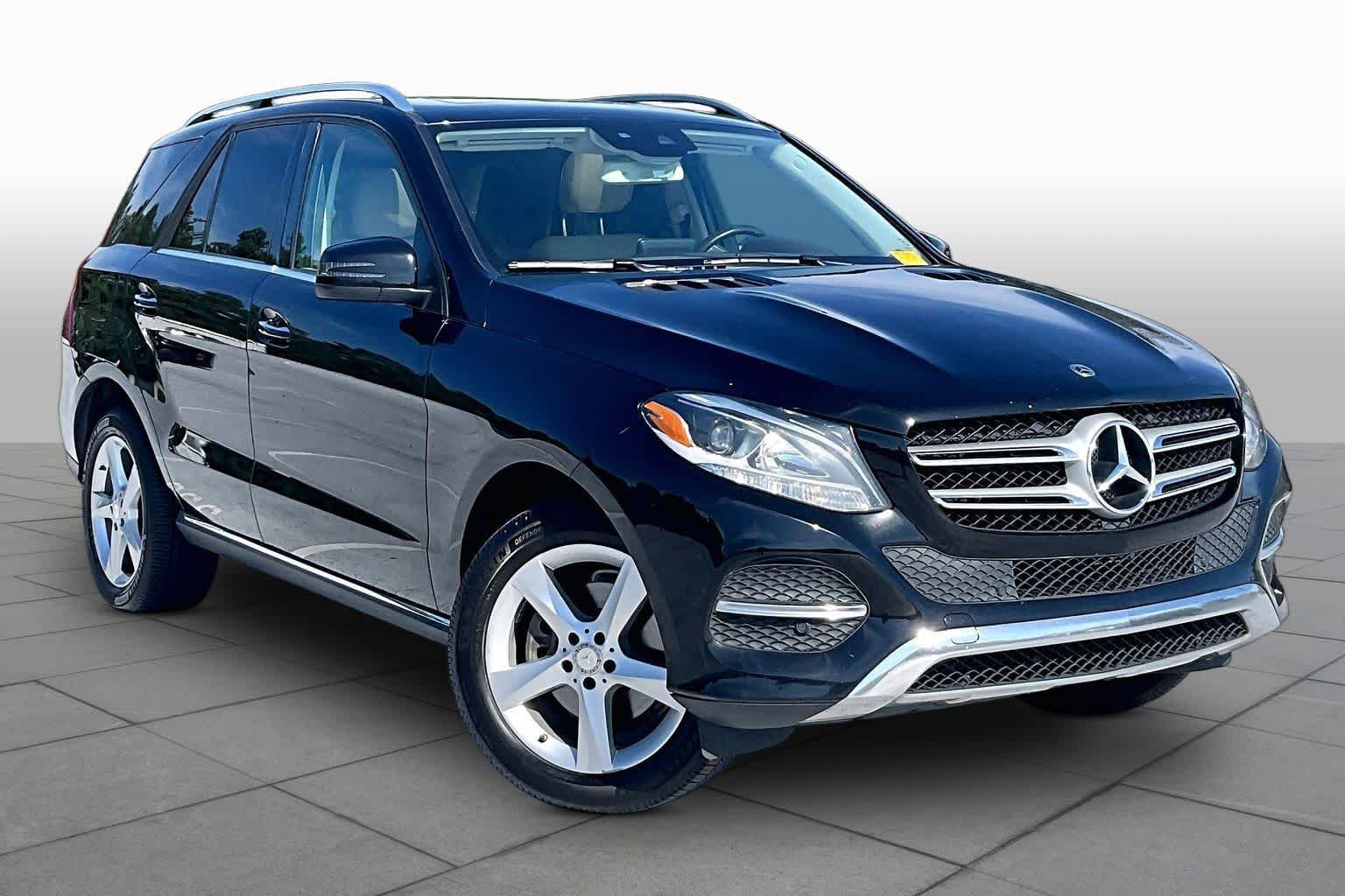 Used 2017 Black Mercedes-Benz GLE 350 image 3