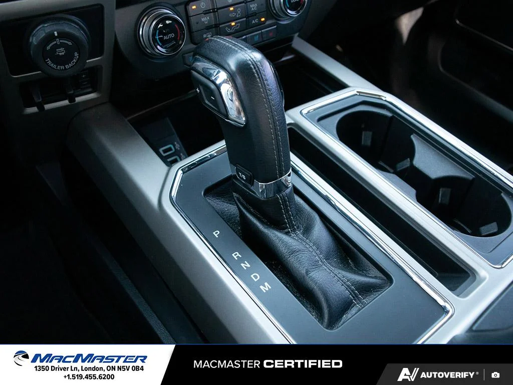 Used 2017  Ford  image 22