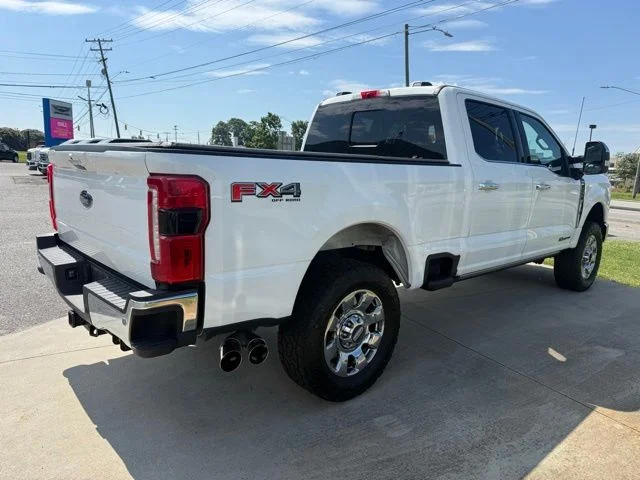 Used 2024 White Ford Lariat image 14